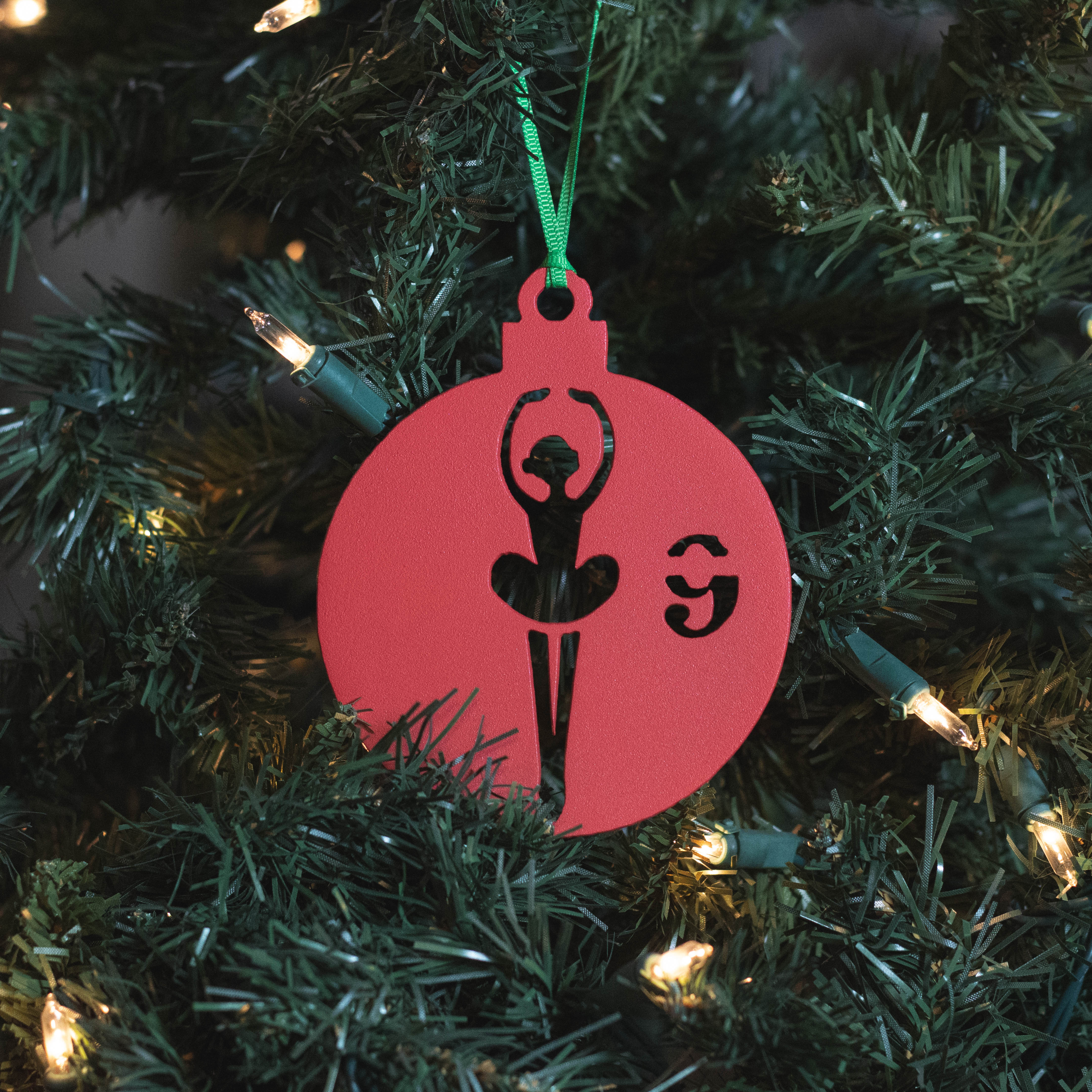 12 Days of Christmas - Day 9 Ornament - Red